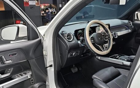 Mercedes-Benz GLB, 2022 год, 2 810 000 рублей, 6 фотография