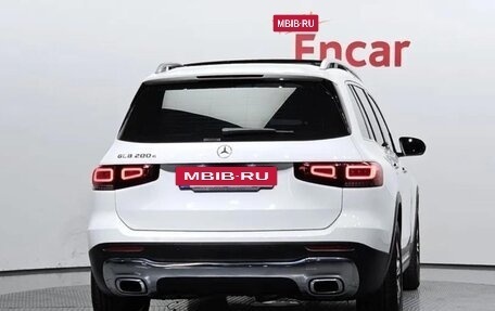 Mercedes-Benz GLB, 2022 год, 2 810 000 рублей, 4 фотография