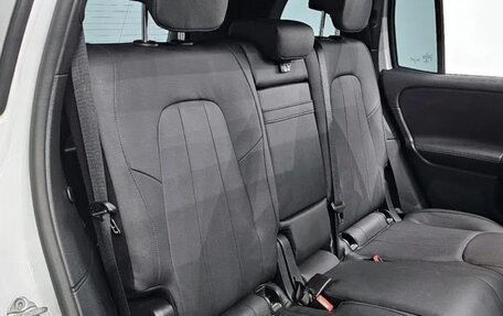 Mercedes-Benz GLB, 2022 год, 2 810 000 рублей, 15 фотография