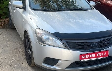 KIA cee'd I рестайлинг, 2009 год, 999 000 рублей, 7 фотография