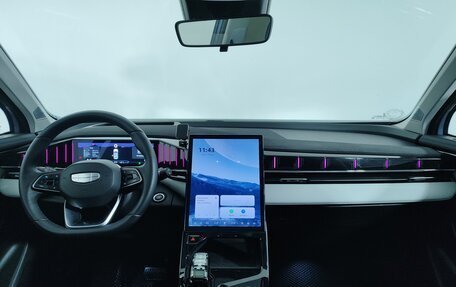 Geely Atlas, 2024 год, 2 799 000 рублей, 9 фотография