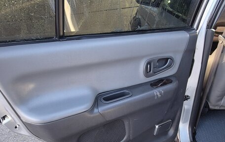 Mitsubishi Pajero Sport II рестайлинг, 2002 год, 800 000 рублей, 9 фотография