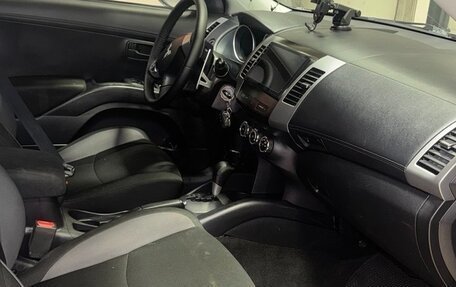 Mitsubishi Outlander III рестайлинг 3, 2011 год, 1 150 000 рублей, 5 фотография