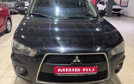 Mitsubishi Outlander III рестайлинг 3, 2011 год, 1 150 000 рублей, 2 фотография