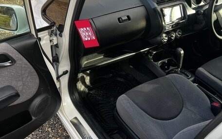 Honda Fit III, 2001 год, 380 000 рублей, 15 фотография