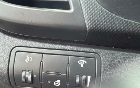 Hyundai Solaris II рестайлинг, 2015 год, 800 000 рублей, 11 фотография