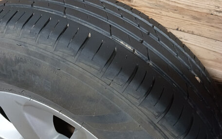 Volkswagen Multivan T6 рестайлинг, 2019 год, 3 800 000 рублей, 17 фотография