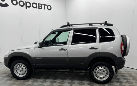 Chevrolet Niva I рестайлинг, 2018 год, 837 500 рублей, 8 фотография