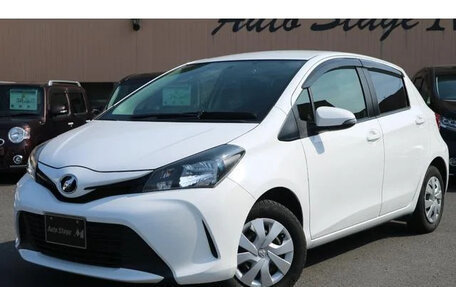 Toyota Vitz, 2015 год, 650 000 рублей, 3 фотография