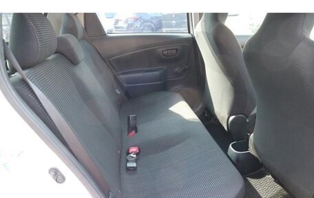 Toyota Vitz, 2015 год, 650 000 рублей, 12 фотография