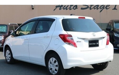 Toyota Vitz, 2015 год, 650 000 рублей, 7 фотография