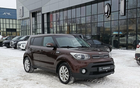 KIA Soul II рестайлинг, 2017 год, 1 600 000 рублей, 7 фотография