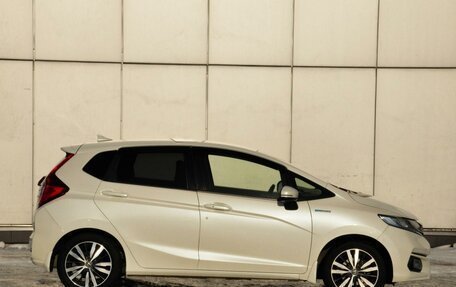 Honda Fit III, 2018 год, 1 255 000 рублей, 4 фотография