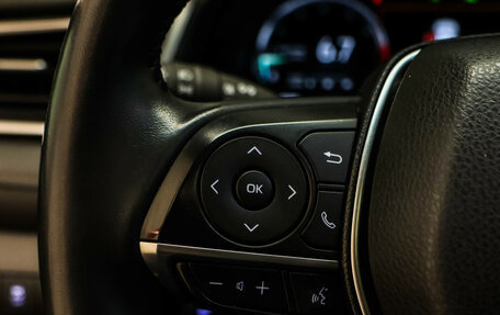 Toyota Camry, 2023 год, 3 575 000 рублей, 9 фотография