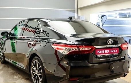 Toyota Camry, 2023 год, 3 575 000 рублей, 6 фотография