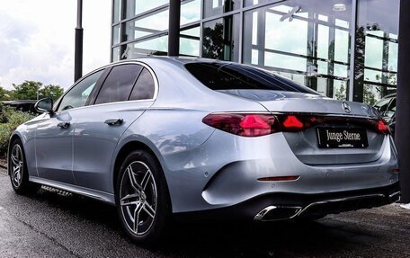 Mercedes-Benz E-Класс, 2025 год, 5 630 500 рублей, 3 фотография