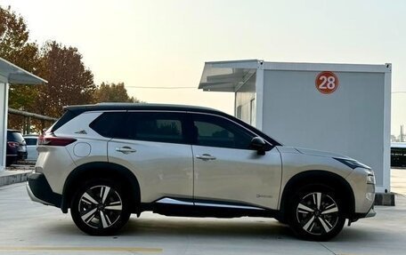 Nissan X-Trail, 2024 год, 4 200 000 рублей, 4 фотография