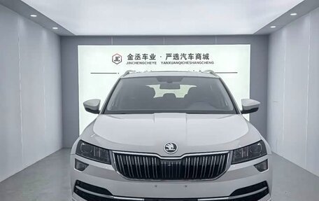 Skoda Karoq I, 2022 год, 2 100 000 рублей, 5 фотография