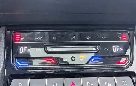 Skoda Karoq I, 2022 год, 2 100 000 рублей, 14 фотография