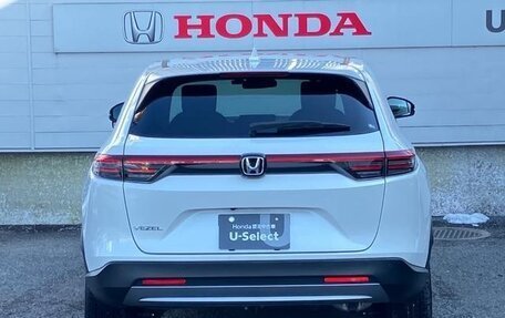 Honda Vezel, 2022 год, 2 070 000 рублей, 6 фотография