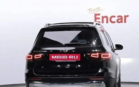 Mercedes-Benz GLB, 2022 год, 2 900 000 рублей, 4 фотография