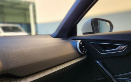 Audi Q2 I, 2023 год, 2 450 000 рублей, 13 фотография