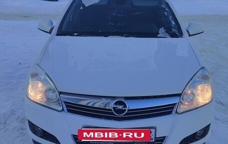 Opel Astra H, 2014 год, 1 045 000 рублей, 2 фотография