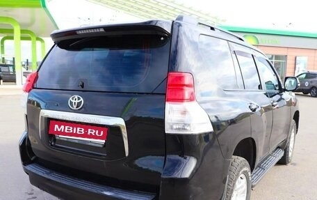 Toyota Land Cruiser Prado 150 рестайлинг 2, 2011 год, 2 650 000 рублей, 3 фотография