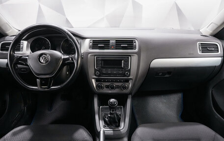 Volkswagen Jetta VI, 2017 год, 1 088 000 рублей, 11 фотография