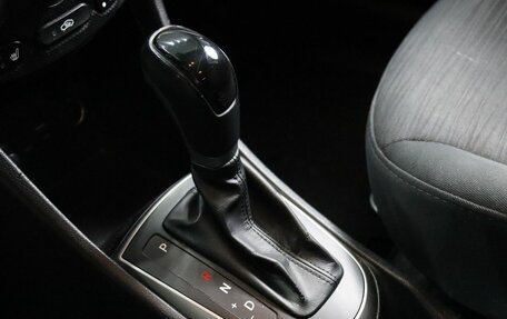 Hyundai Solaris II рестайлинг, 2015 год, 1 180 000 рублей, 13 фотография