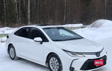 Toyota Corolla, 2021 год, 2 200 000 рублей, 14 фотография