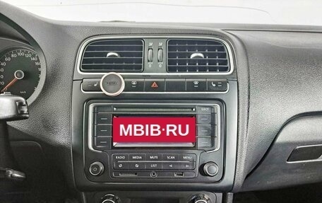 Volkswagen Polo VI (EU Market), 2013 год, 650 000 рублей, 18 фотография