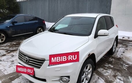 Toyota RAV4, 2011 год, 1 070 000 рублей, 2 фотография