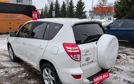 Toyota RAV4, 2011 год, 1 070 000 рублей, 15 фотография