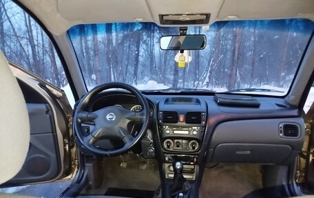 Nissan Almera, 2005 год, 300 000 рублей, 15 фотография