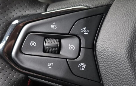 Chevrolet Trax, 2025 год, 1 705 000 рублей, 15 фотография