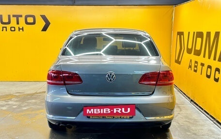 Volkswagen Passat B7, 2011 год, 899 000 рублей, 11 фотография