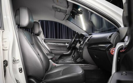 KIA Sorento II рестайлинг, 2015 год, 1 649 000 рублей, 15 фотография