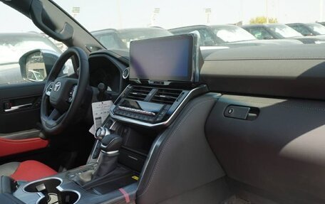 Toyota Land Cruiser, 2025 год, 13 250 000 рублей, 11 фотография