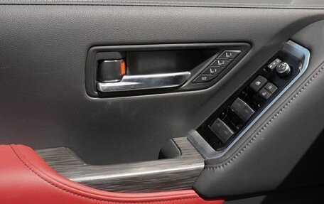 Toyota Land Cruiser, 2025 год, 13 250 000 рублей, 15 фотография