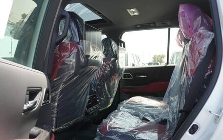 Toyota Land Cruiser, 2025 год, 13 250 000 рублей, 19 фотография