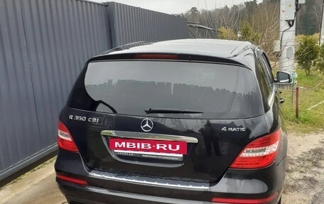 Mercedes-Benz R-Класс, 2011 год, 1 590 000 рублей, 4 фотография