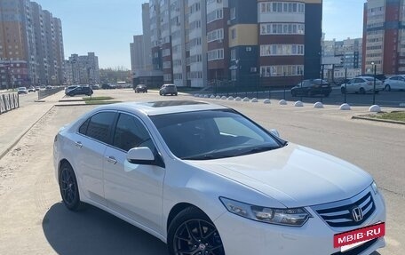 Honda Accord VIII рестайлинг, 2012 год, 1 500 000 рублей, 2 фотография