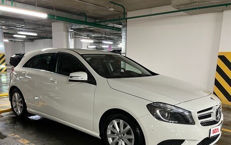 Mercedes-Benz A-Класс, 2014 год, 1 800 000 рублей, 3 фотография