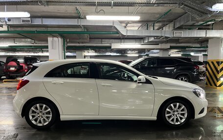 Mercedes-Benz A-Класс, 2014 год, 1 800 000 рублей, 21 фотография