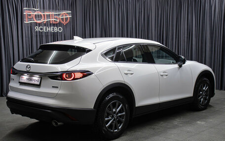 Mazda CX-4, 2022 год, 2 998 000 рублей, 5 фотография