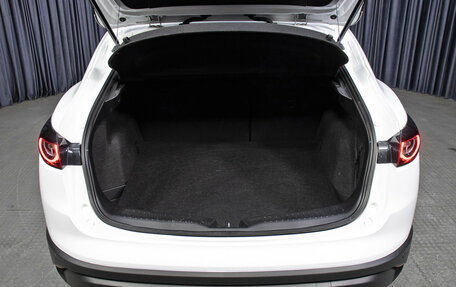 Mazda CX-4, 2022 год, 2 998 000 рублей, 9 фотография