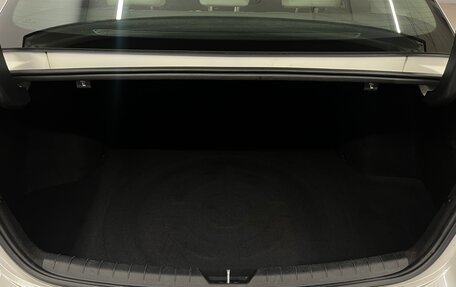 KIA K5, 2020 год, 1 900 000 рублей, 21 фотография