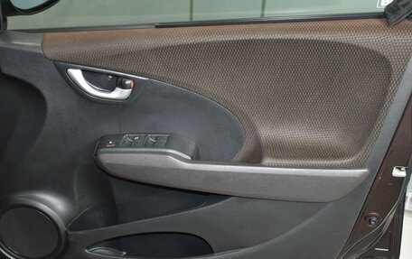 Honda Fit Shuttle I рестайлинг, 2012 год, 799 000 рублей, 19 фотография