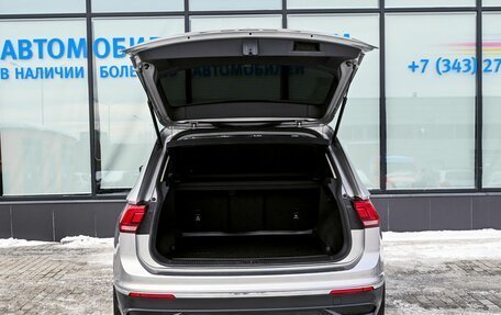 Volkswagen Tiguan II, 2021 год, 3 050 000 рублей, 20 фотография